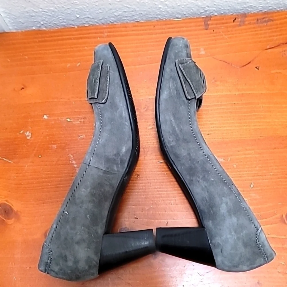 Ecco Suede Bow Pumps Womens 38 Grey Round Toe Block‎ Heel Shoes